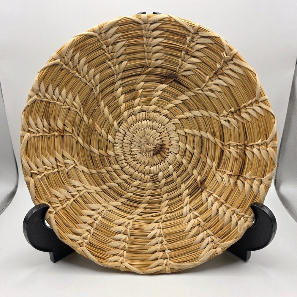 Handwoven Coiled Straw Basket Bowl Natural‎ Round Boho Wall Decor 10 inch